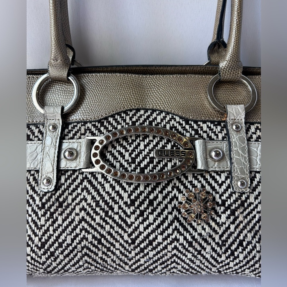 Guess vintage Y2K Brown and White, Tweed Handbag - Picture 2 of 9
